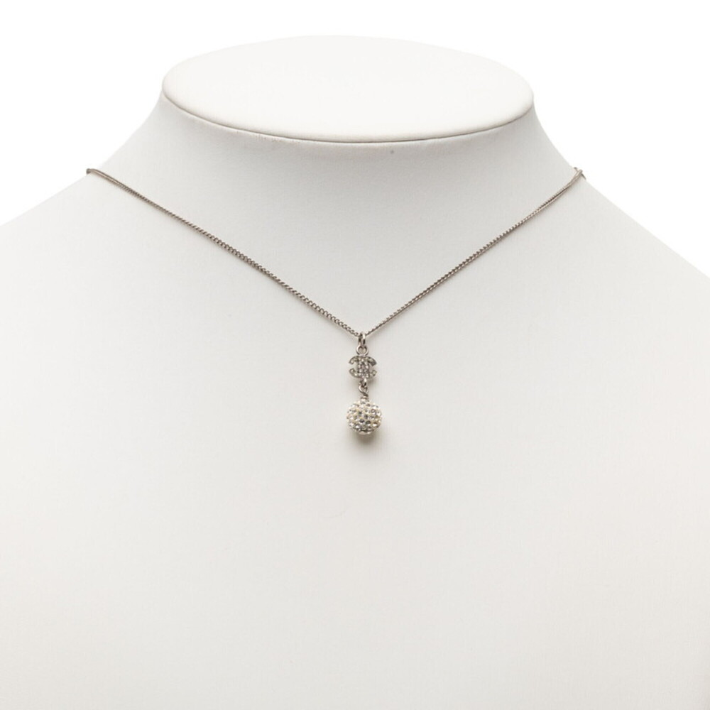 CHANEL Necklace - Picture 5 of 5